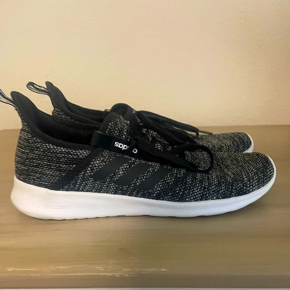 Adidas size 10- Cloudfoam shoes